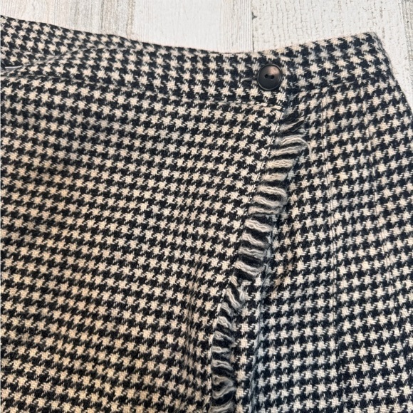 Orvis Vintage Wool Wrap Skirt Fringe Pleated Wool Size 6 Black White - Picture 3 of 11